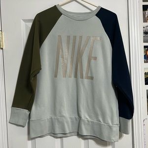 Nike Crewneck
